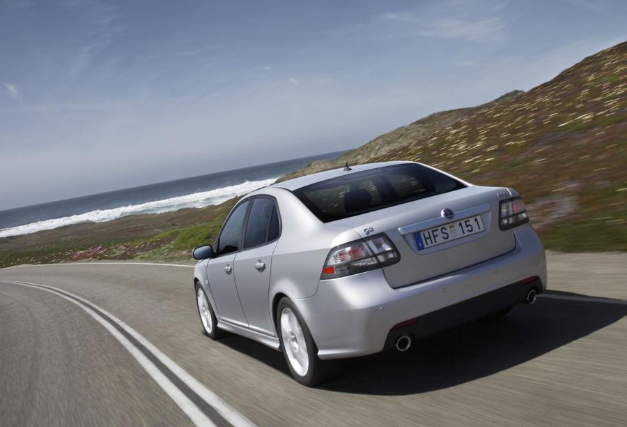  Saab 9-3 Sport Sedan 2008 года  (фото 8 из 16)